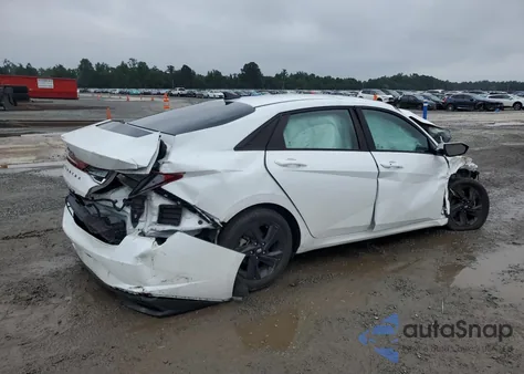 2021 Hyundai Elantra Sel z USA, uszkodzony, nr VIN 5NPLM4AG9MH022110